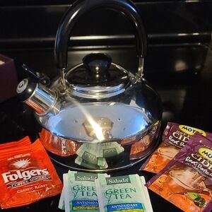 Farberware Silver Hot Water Or Tea Kettle with Black Handle EUC